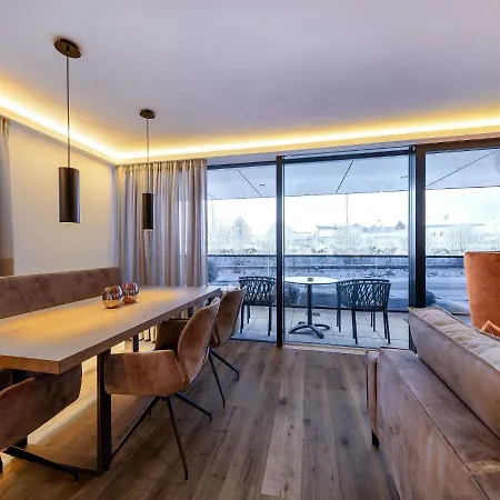 Appartamento In Bramberg With Mountain Views